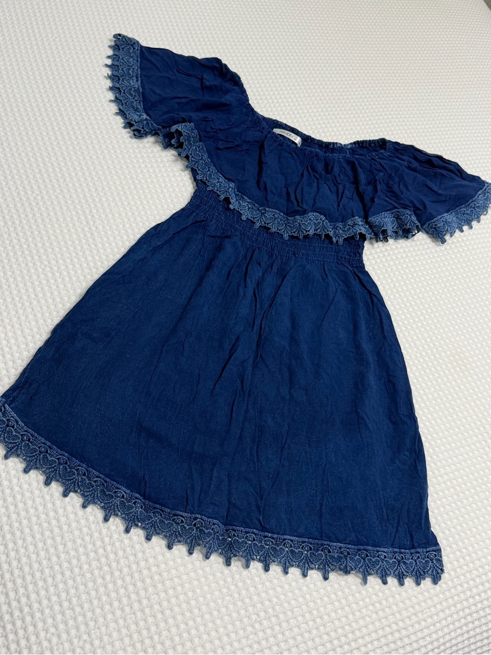 Women’s dress Size M - New